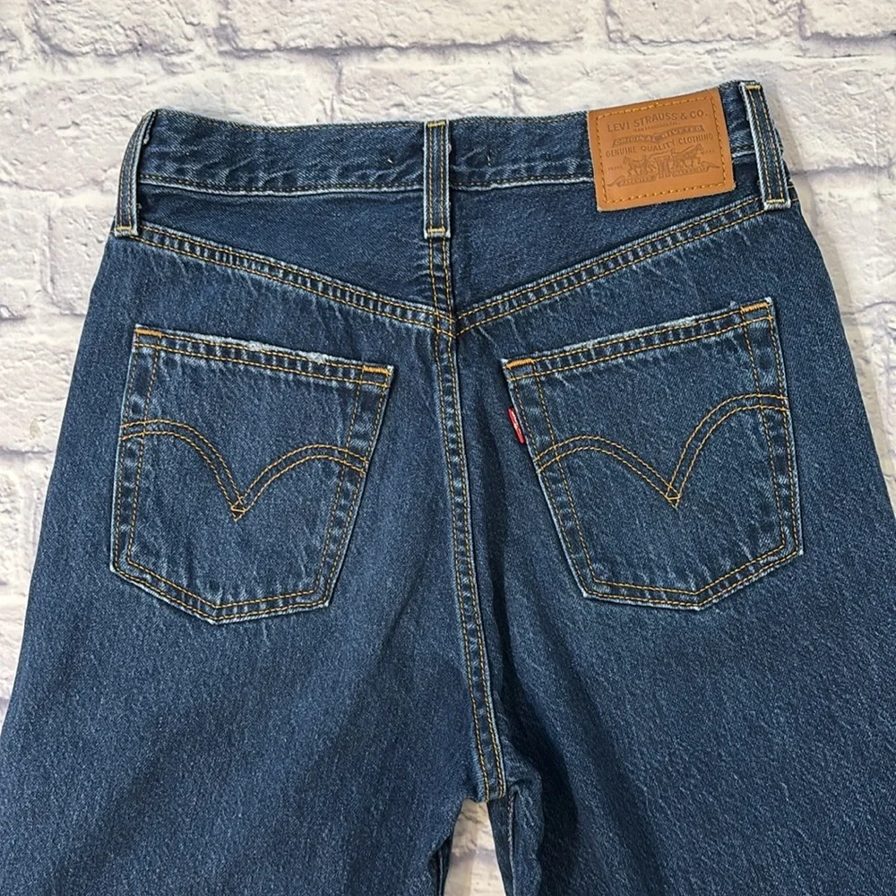Levi’s Premium Denim Ribcage Straight Ankle High Waisted Denim Jeans Size 26